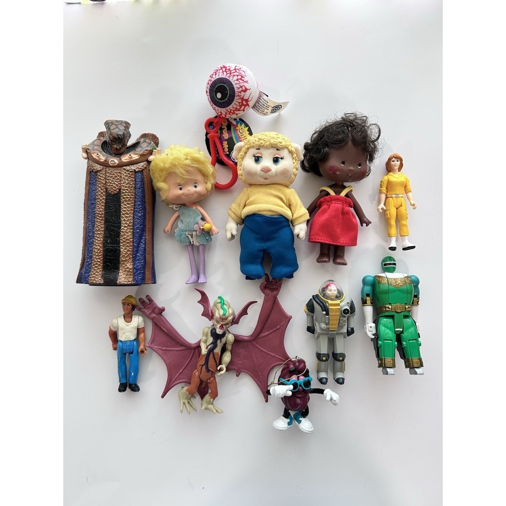 Vintage Mixed Toy Lot Various Action Figures Dolls 80s 90s GI Joe TMNT & More